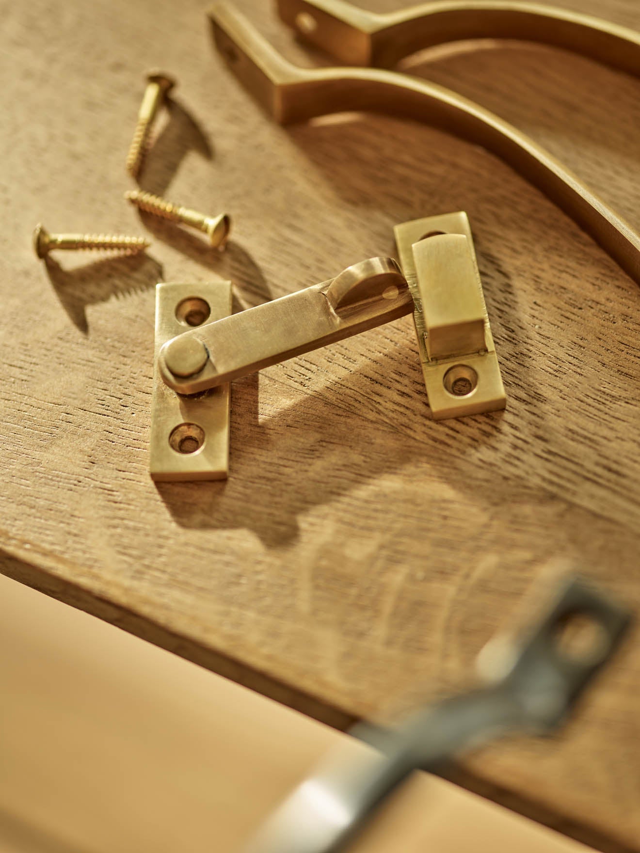 Grove Bar Latch, Matt Brass