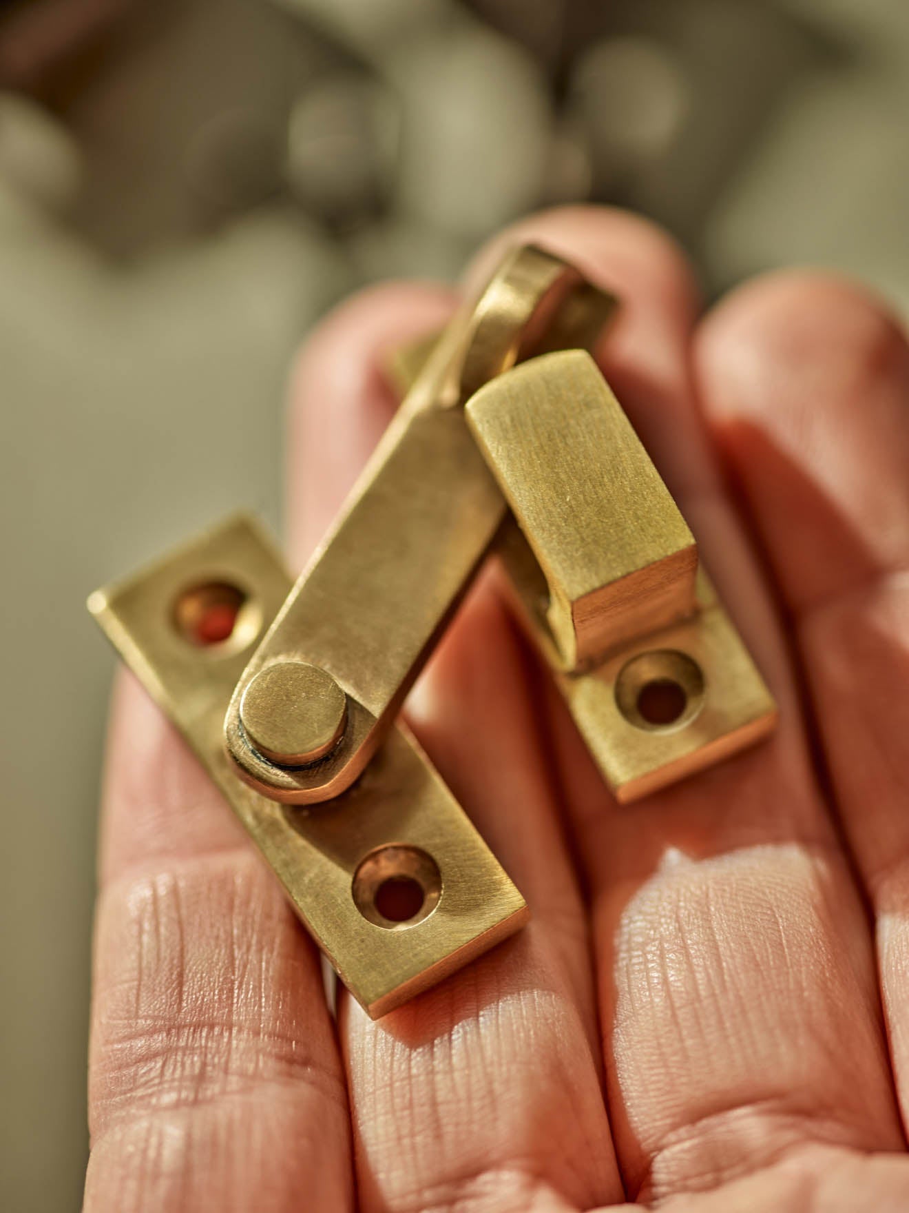 Grove Bar Latch, Matt Brass